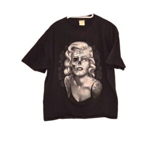 Marilyn Monroe Skull Graphic T-Shirt | Fruit of the Loom Mens Size Large | Black